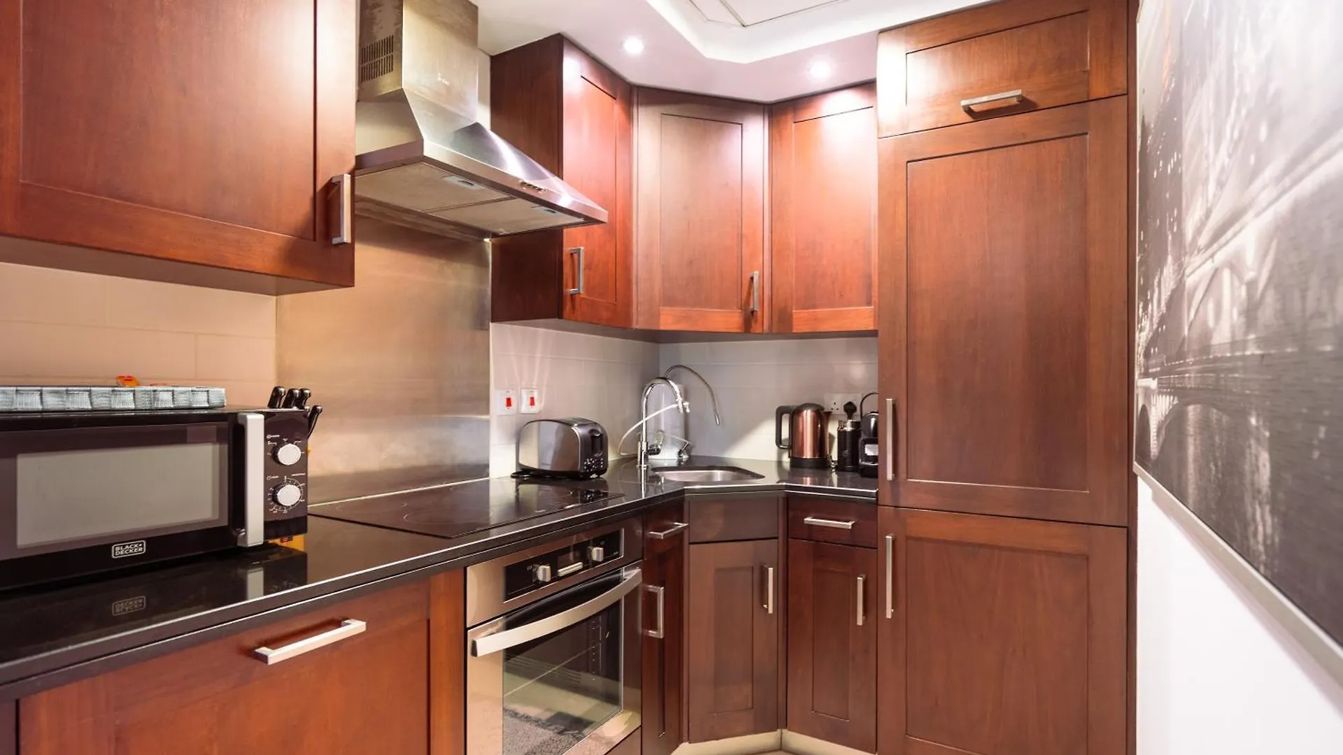 Prime Retreats - 29 Emaar Boulevard Downtown Dubai Apartment