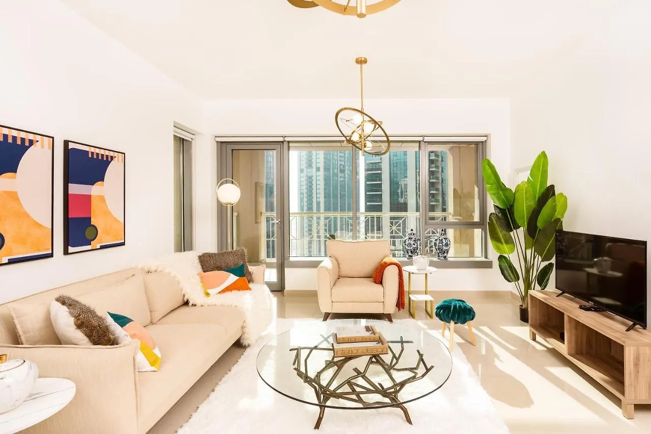アパート Prime Retreats - 29 Emaar Boulevard Downtown ドバイ
