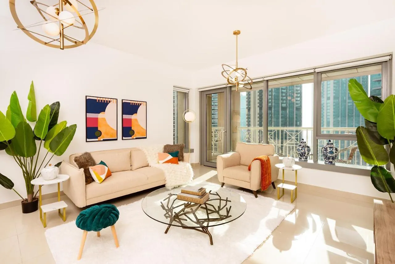 Prime Retreats - 29 Emaar Boulevard Downtown ドバイ アパート