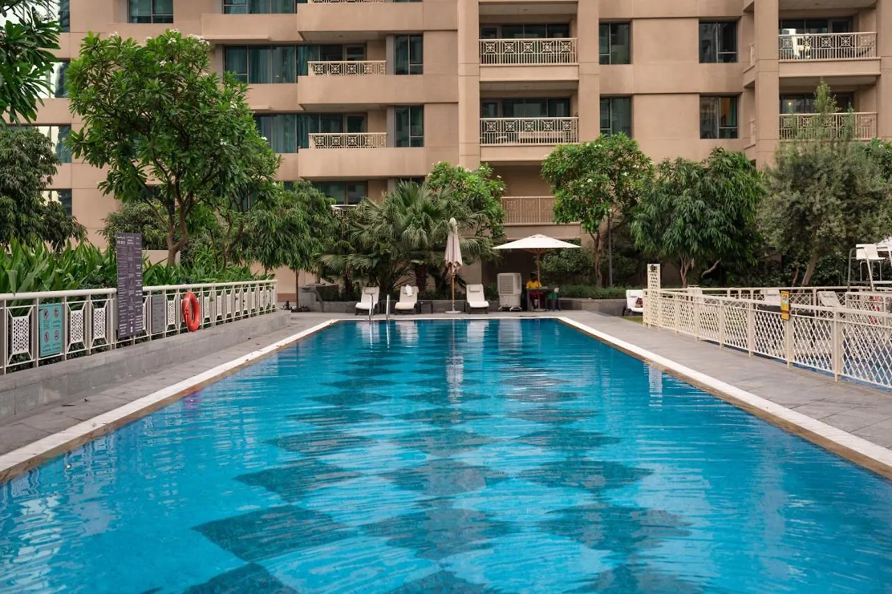 Prime Retreats - 29 Emaar Boulevard Downtown ドバイ 0*,