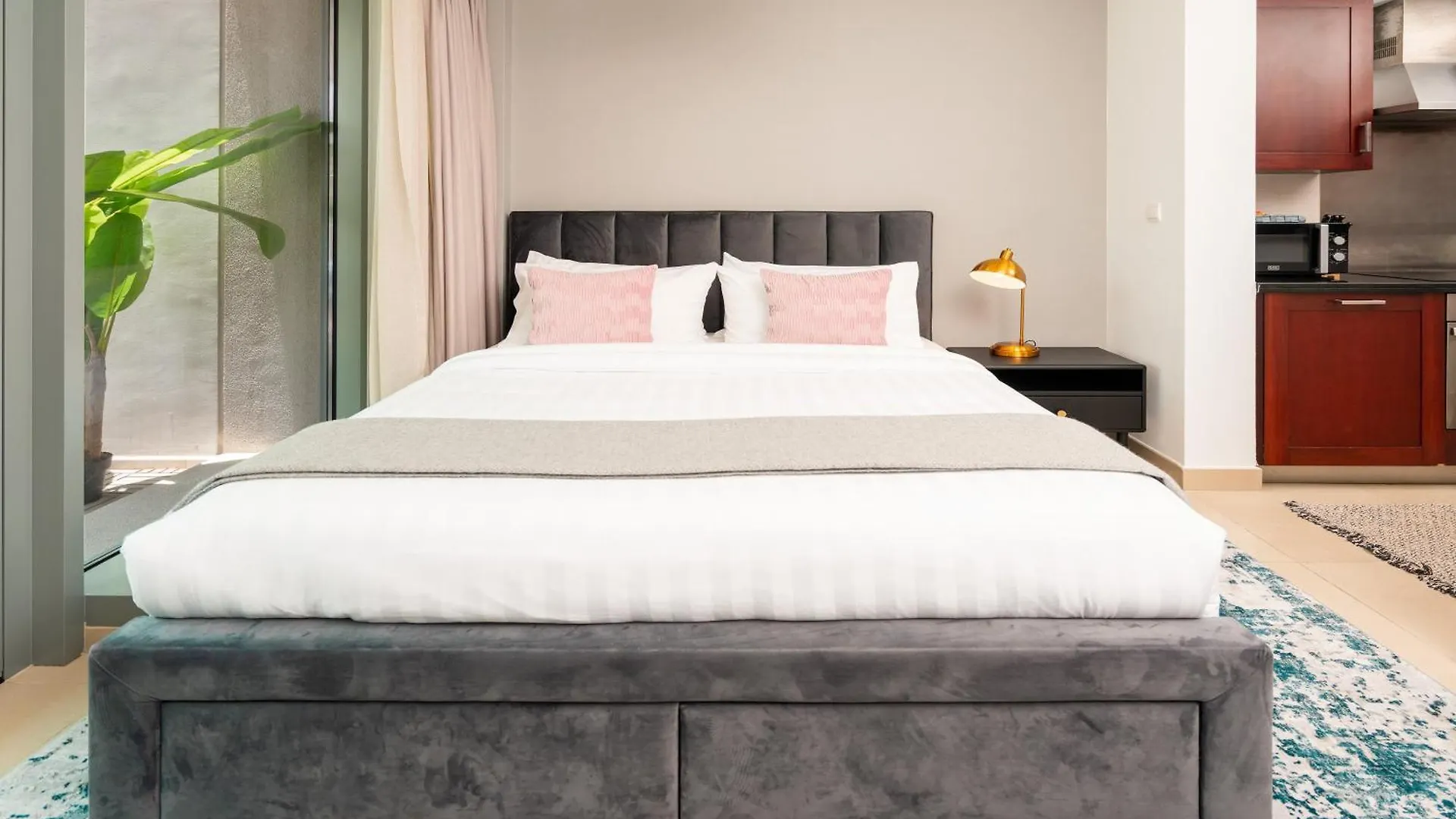 Prime Retreats - 29 Emaar Boulevard Downtown ドバイ 0*,  アラブ首長国連邦
